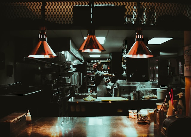 Why Do Restaurants Keep The Lights Low? – Explained